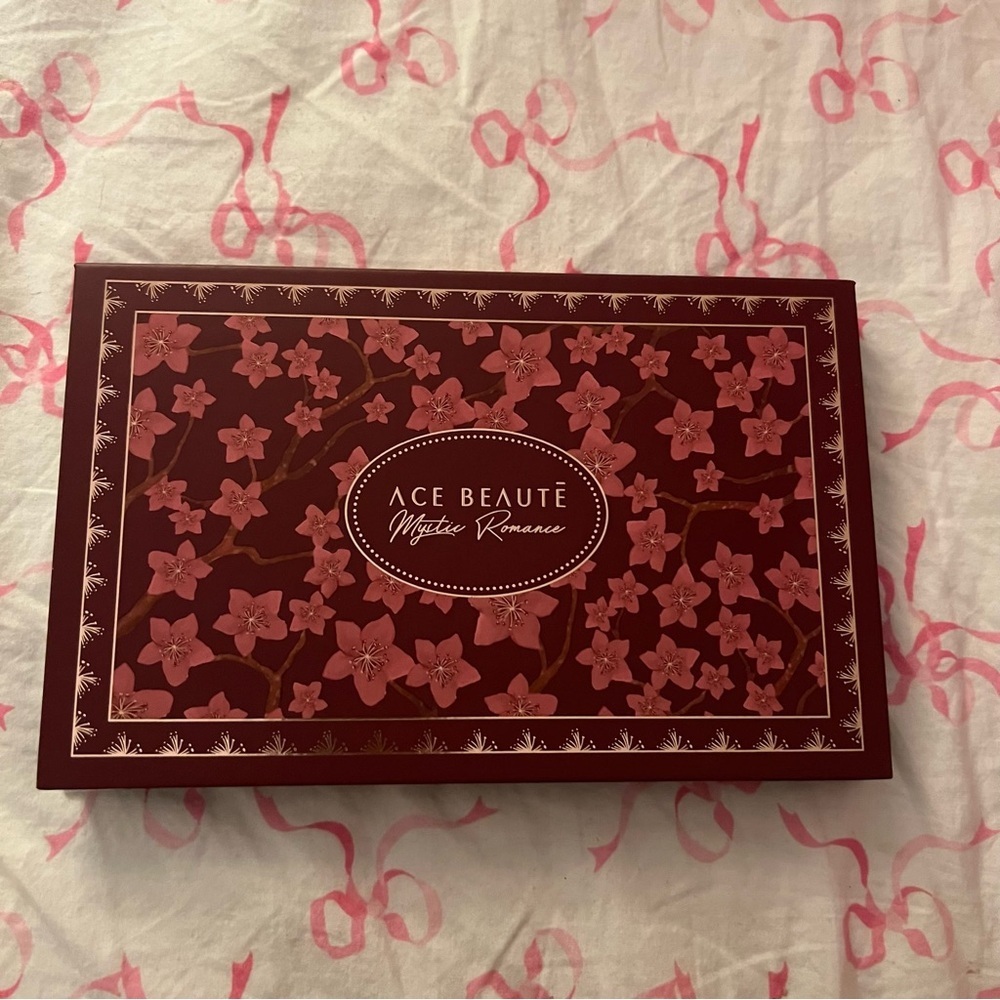 Ace Beaute Bundle - Picture 4 of 12